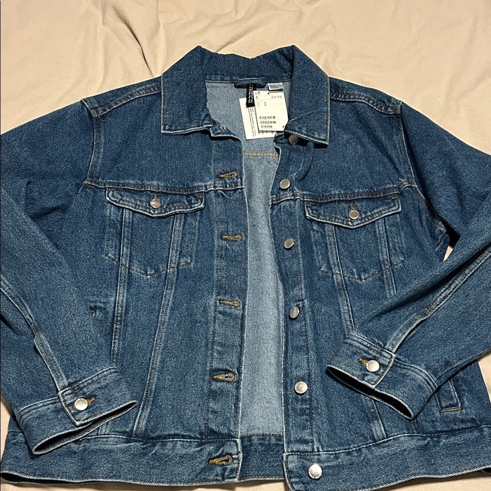 H&M Divided Blue Denim Jacket. NWT